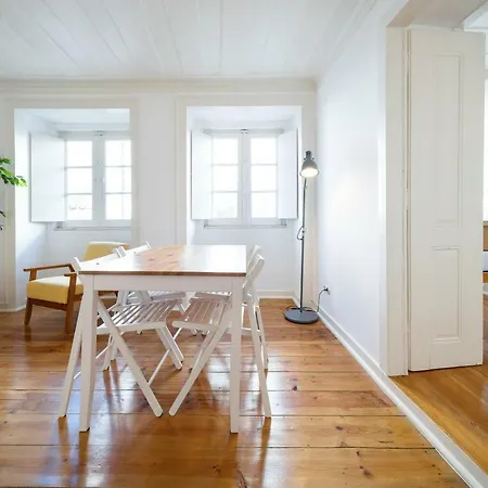 Alfama Casa Amarela アパート *
